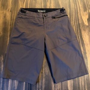 Specialized‎ Men’s Trail shorts size 32